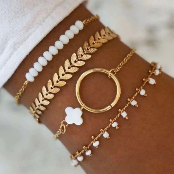 . Jewelry - Minimalist boho gold white bracelets clover